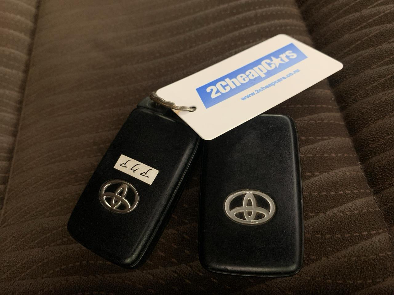 2012 Toyota Aqua S Hatchback PUSH BUTTON START + AUTO LIGHTS + REVERSING CAMERA