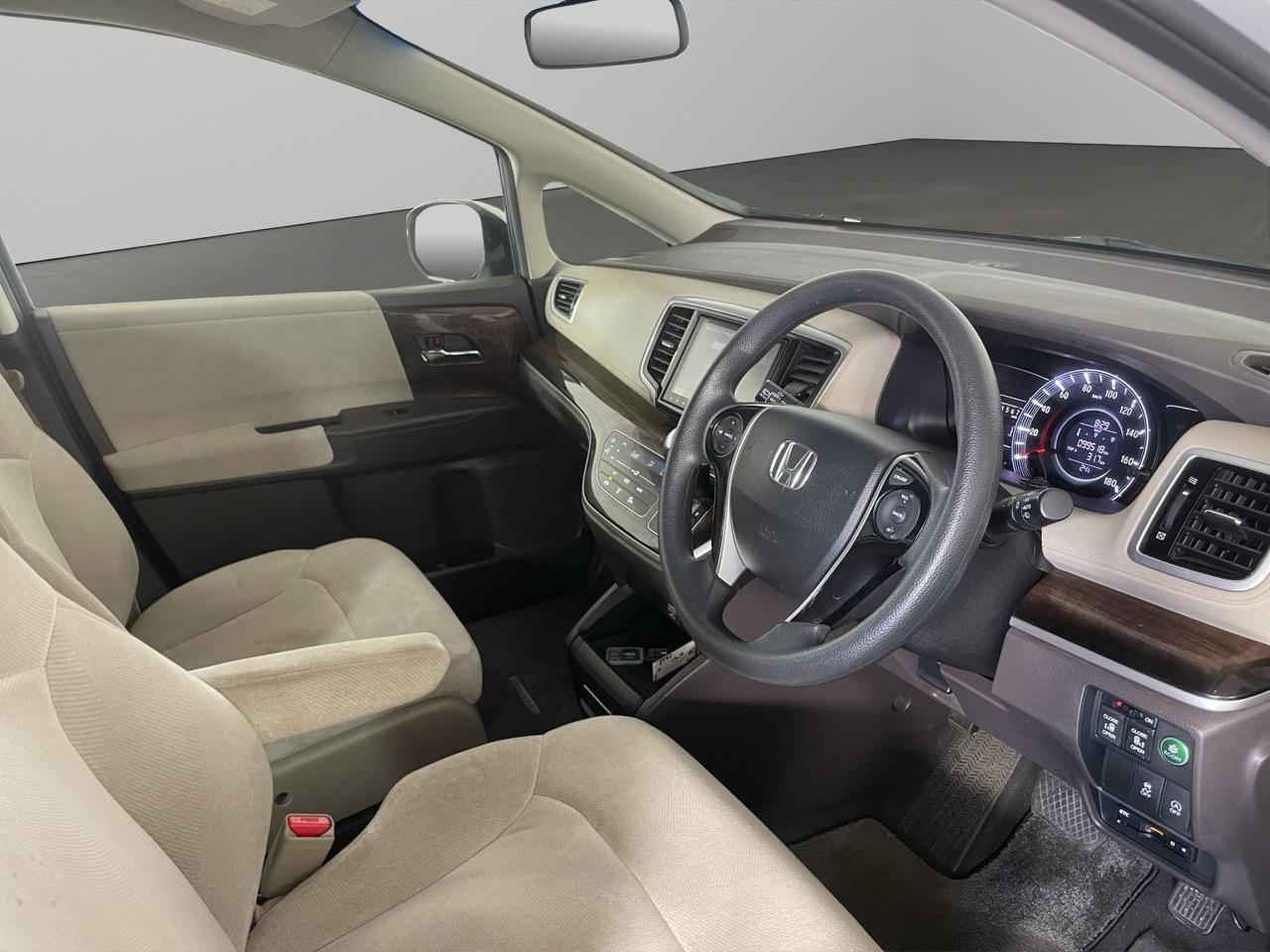 2014 Honda Odyssey G People Mover ELECTRIC SLIDING DOORS + REVERSING CAMERA