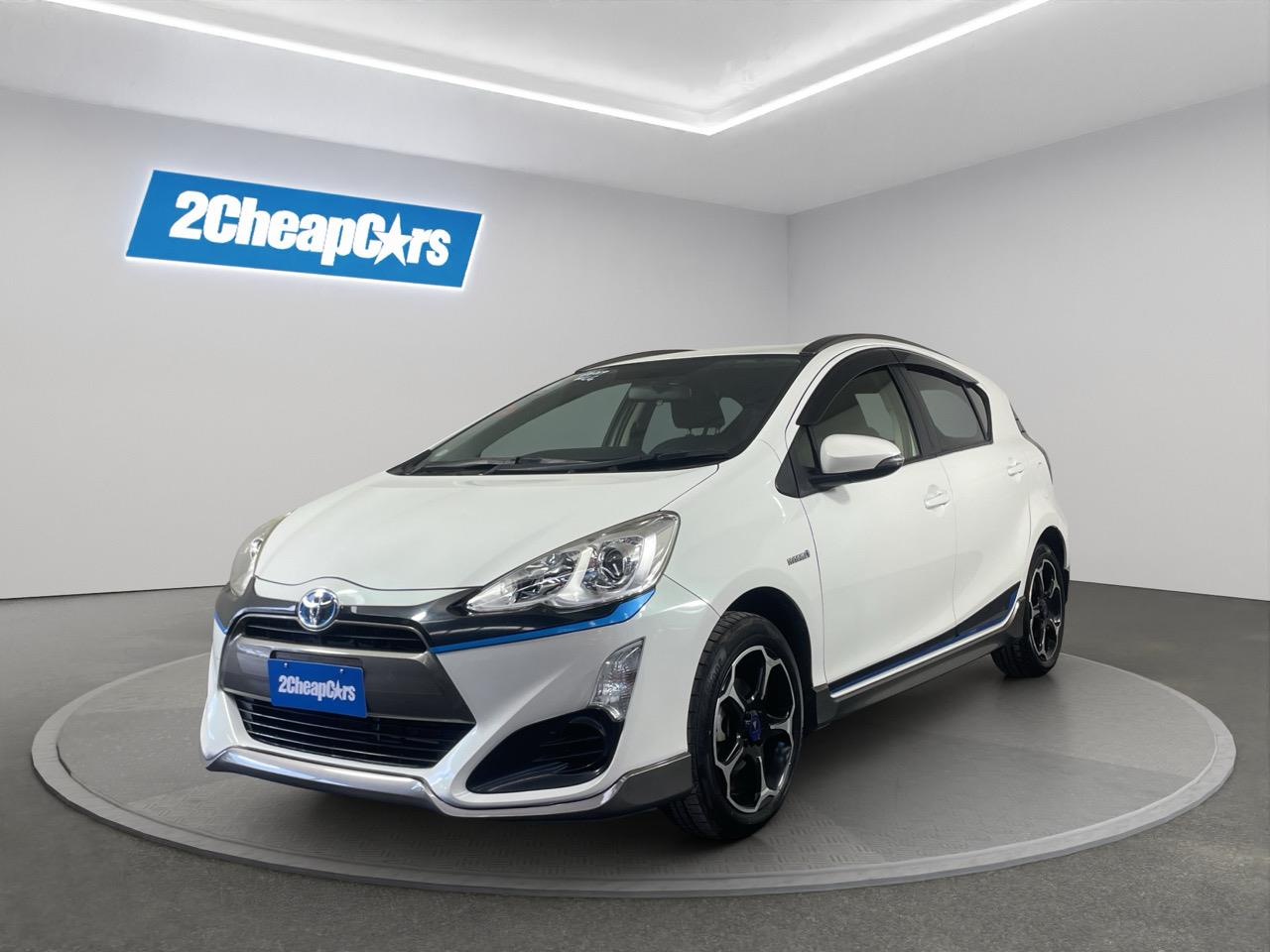 2015 Toyota Aqua X-URBAN Hatchback