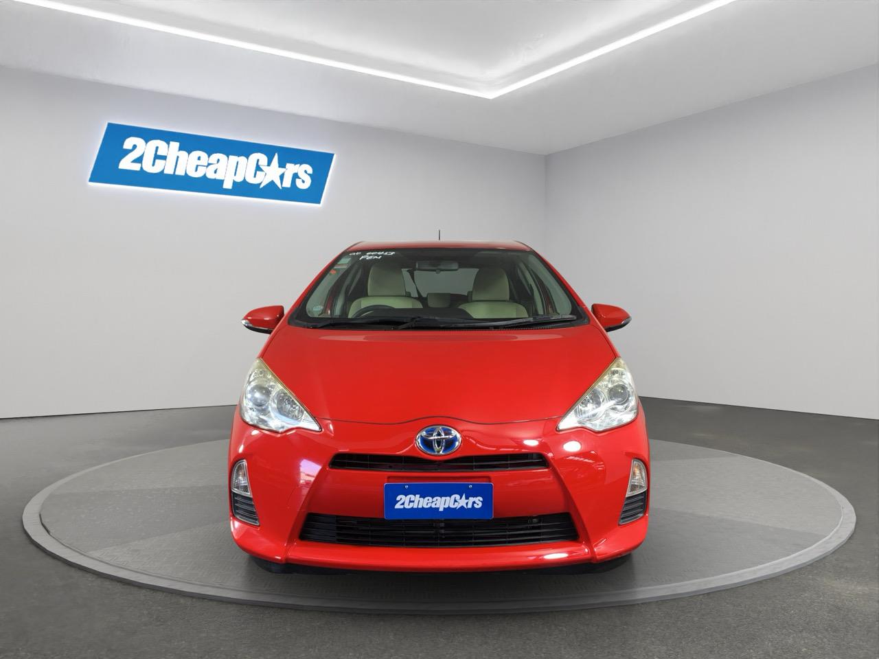 2014 Toyota Aqua S Hatchback LOW KMS + REVERSING CAMERA + AUTO LIGHTS