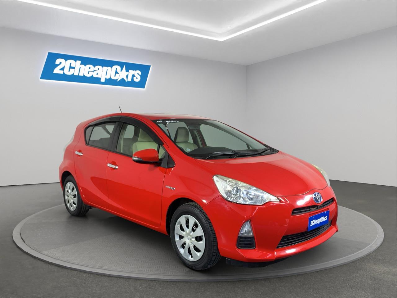 2014 Toyota Aqua S Hatchback LOW KMS + REVERSING CAMERA + AUTO LIGHTS