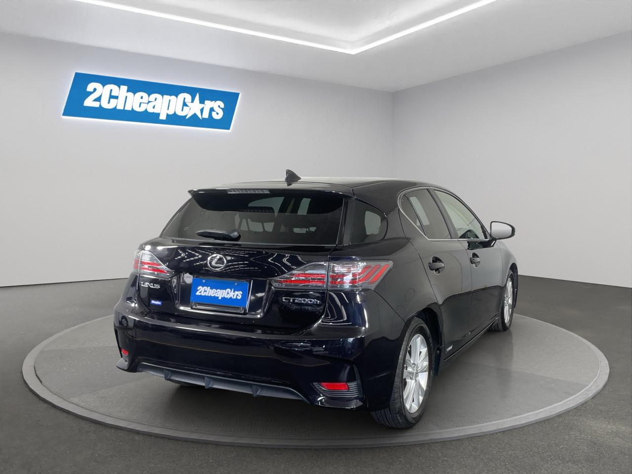 2014 Lexus CT200h Vrsion C Hatchback REVERSING CAMERA + CRUISE CONTROL + HEATED SEATS