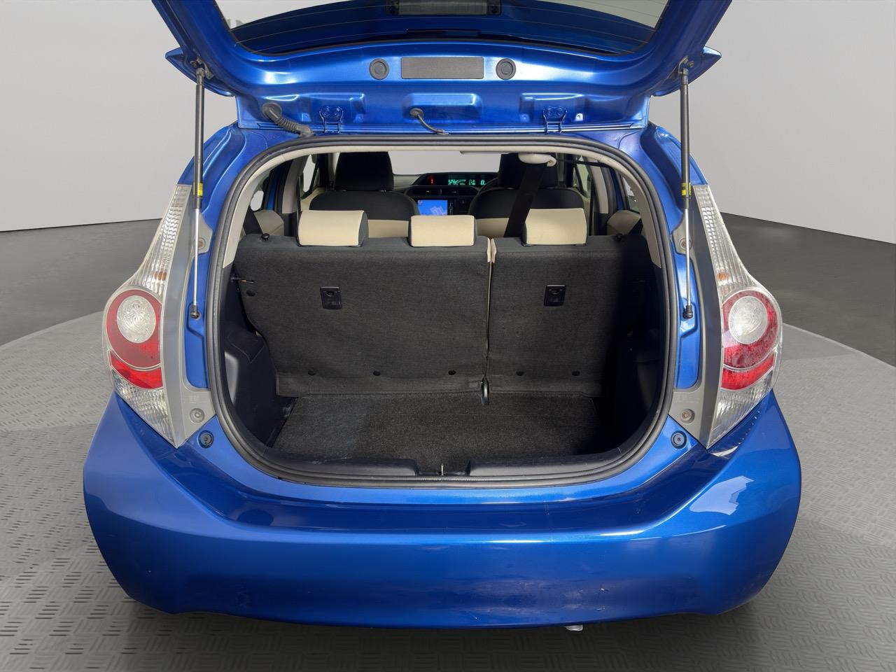 2012 Toyota Aqua G Hatchback REVESING CAMERA + PUSH SRART + AUTO LIGHTS