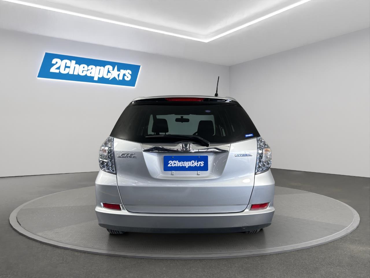 2013 Honda Fit SHUTTLE HYBRID Station Wagon GREAT SPACE + GREAT FUEL EFFICIENCY
