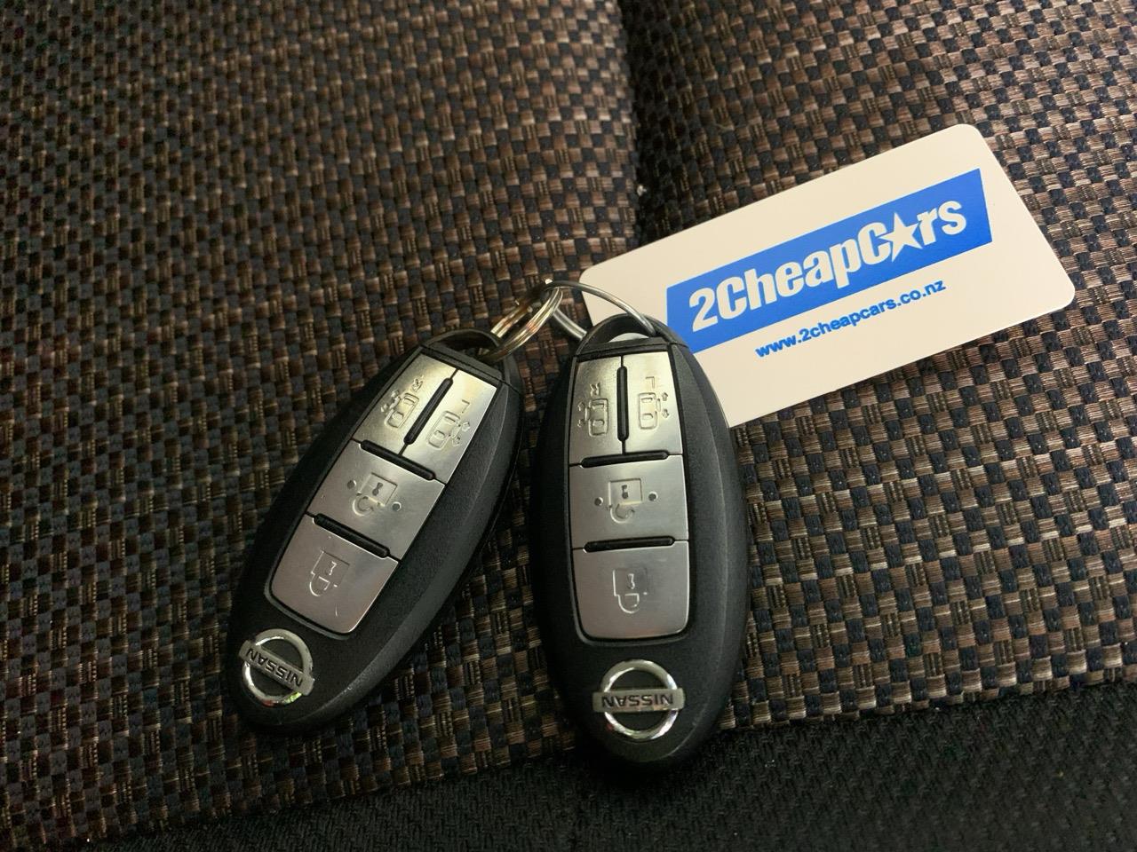 2014 Nissan Serena Hybrid Highway Star People Mover CRUISE CONTROL + POWER SLIDING DOOR + AUTO LIGHTS