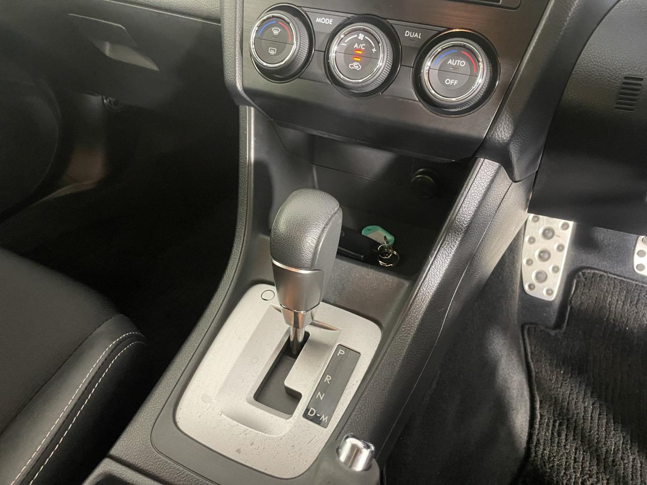 2012 Subaru Impreza Sport Eyesight 2.0 AWD Hatchback AWD + EYE SIGHT SYSTEM + REVERSING CAMERA