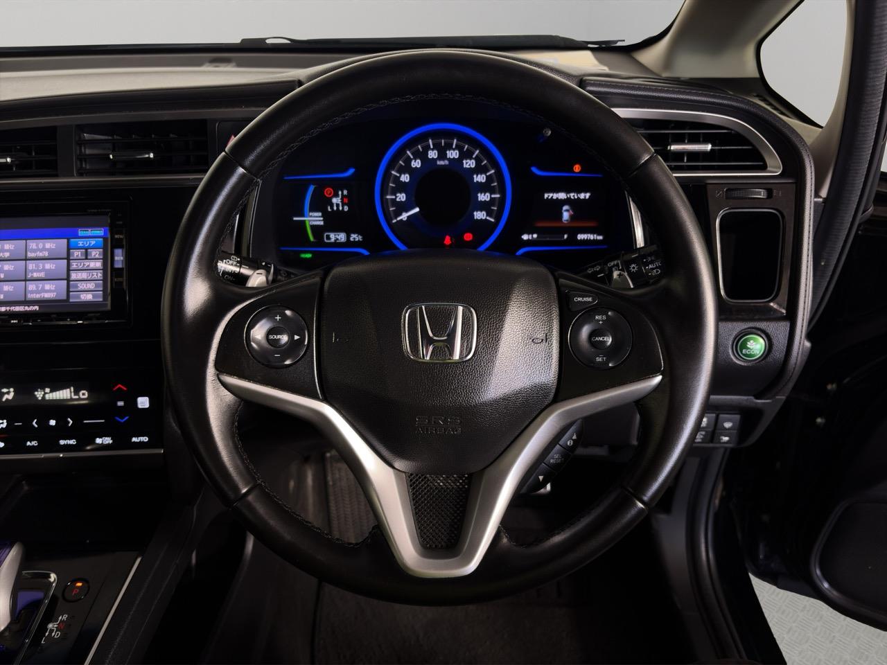 2016 Honda Shuttle HYBRID Z Station Wagon CRUISE CONTROL + PUSH START + REVERSING CAMERA