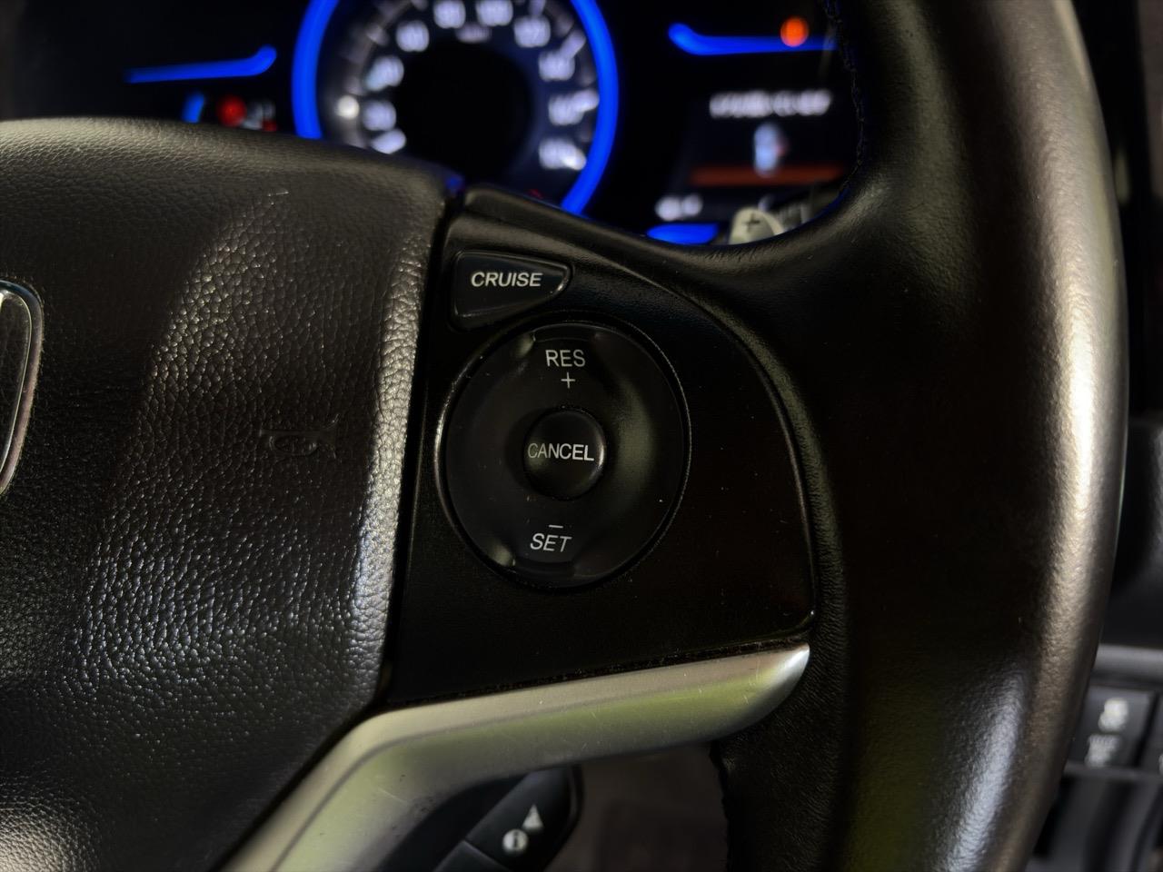 2016 Honda Shuttle HYBRID Z Station Wagon CRUISE CONTROL + PUSH START + REVERSING CAMERA