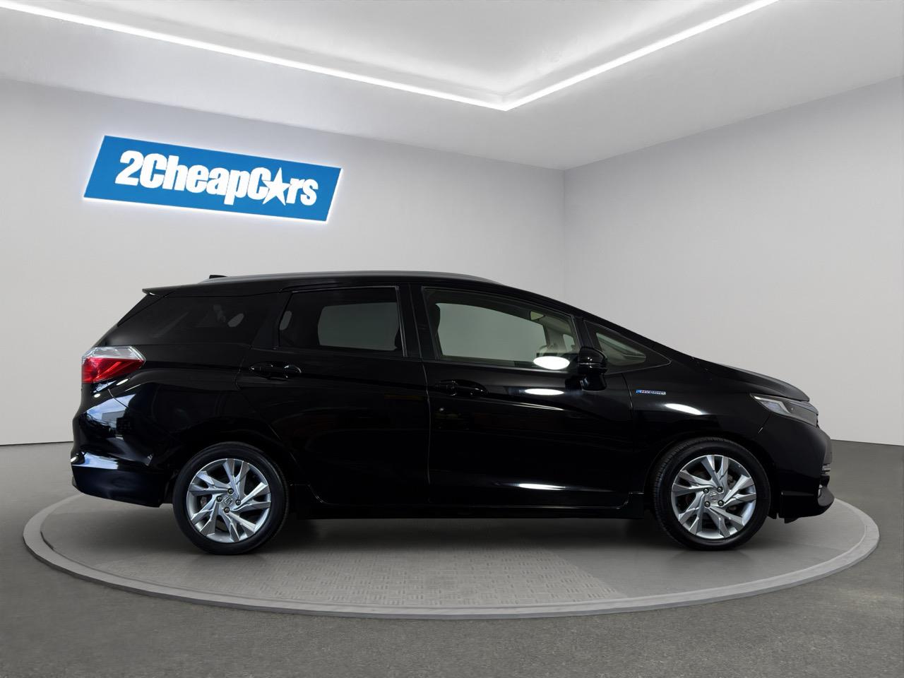 2016 Honda Shuttle HYBRID Z Station Wagon CRUISE CONTROL + PUSH START + REVERSING CAMERA