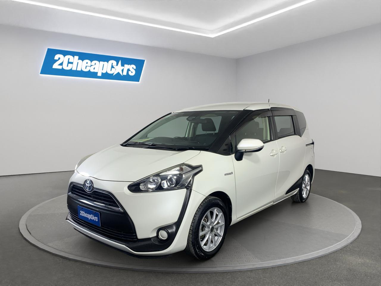 2015 Toyota Sienta Hybrid Hatchback
