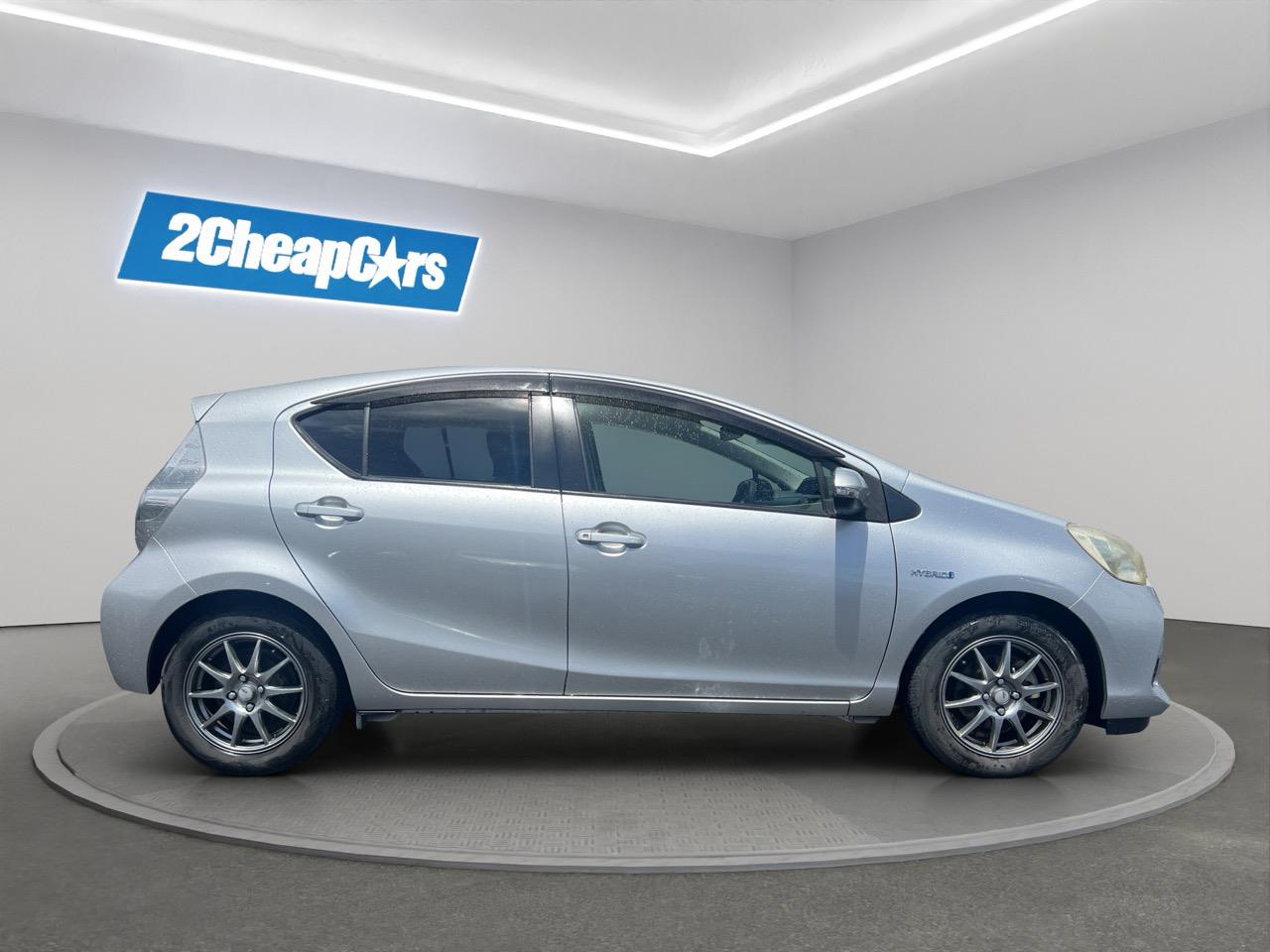 2013 Toyota Aqua G Hatchback SMART KEY + MAG WHEEL + REVERSING CAMERA