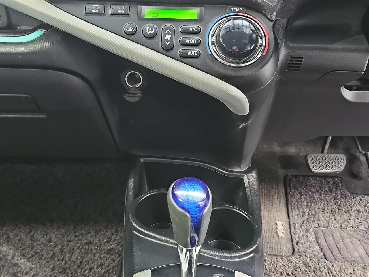 2012 Toyota Aqua S Hatchback SEE US FOR FINANCE! BUY NOW PAY IN 6 MONTHS!*