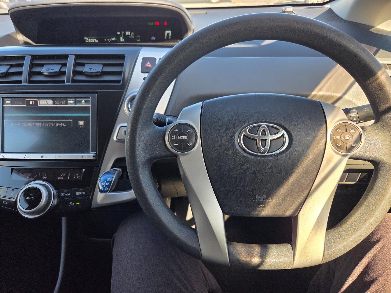 2013 Toyota Prius Alpha S Station Wagon REVERSING CAMERA + SMART KEY