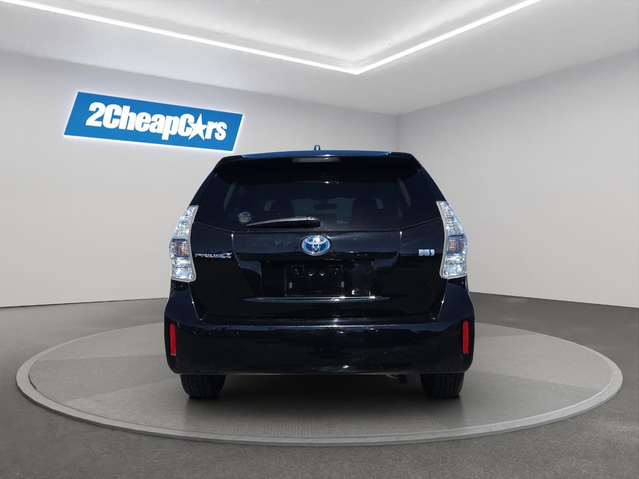 2013 Toyota Prius Alpha S Station Wagon REVERSING CAMERA + SMART KEY