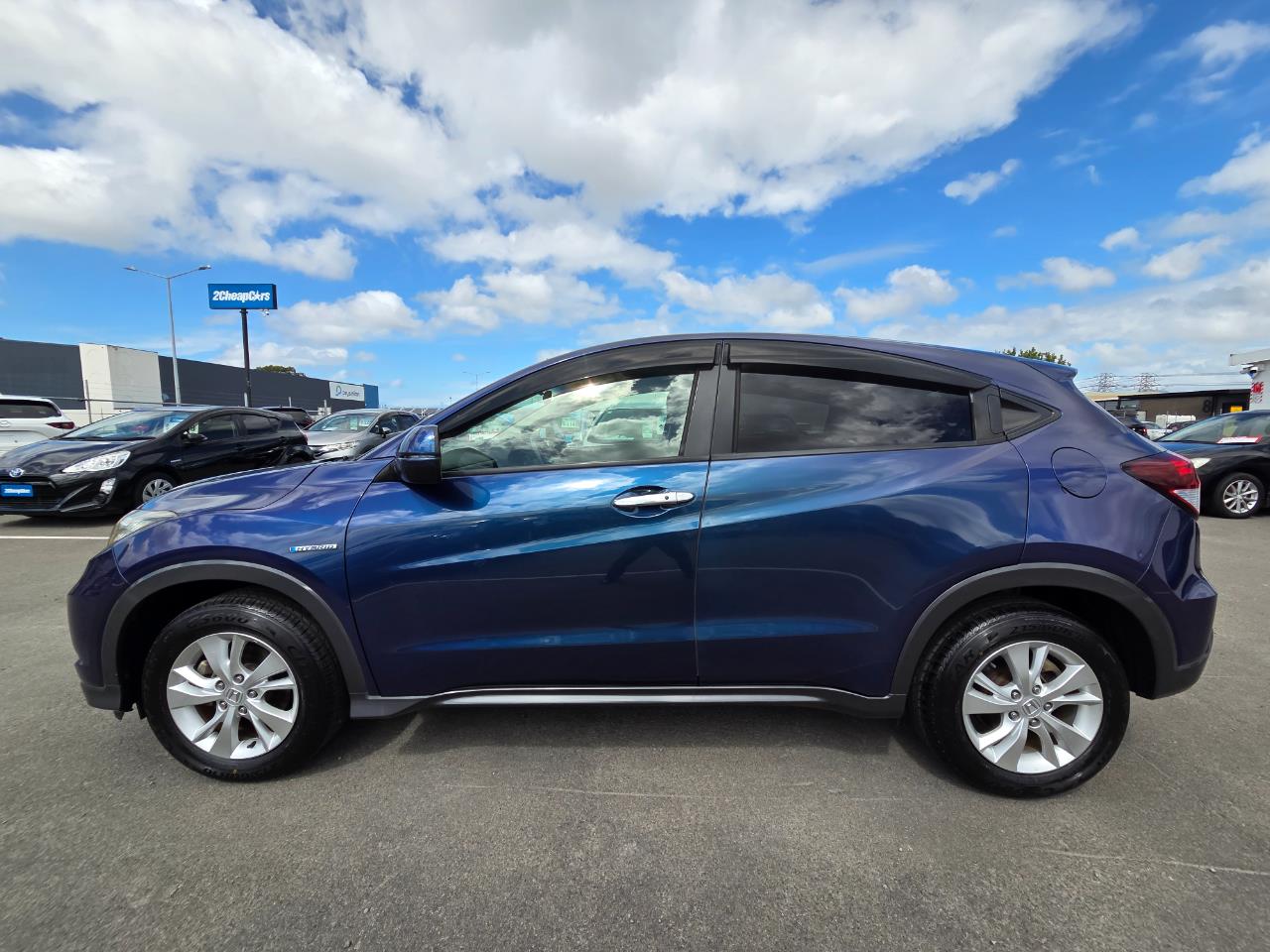 2014 Honda Vezel Hybrid RV/SUV CRUISE CONTROL + HEATED SEATS + AUTO LIGHTS