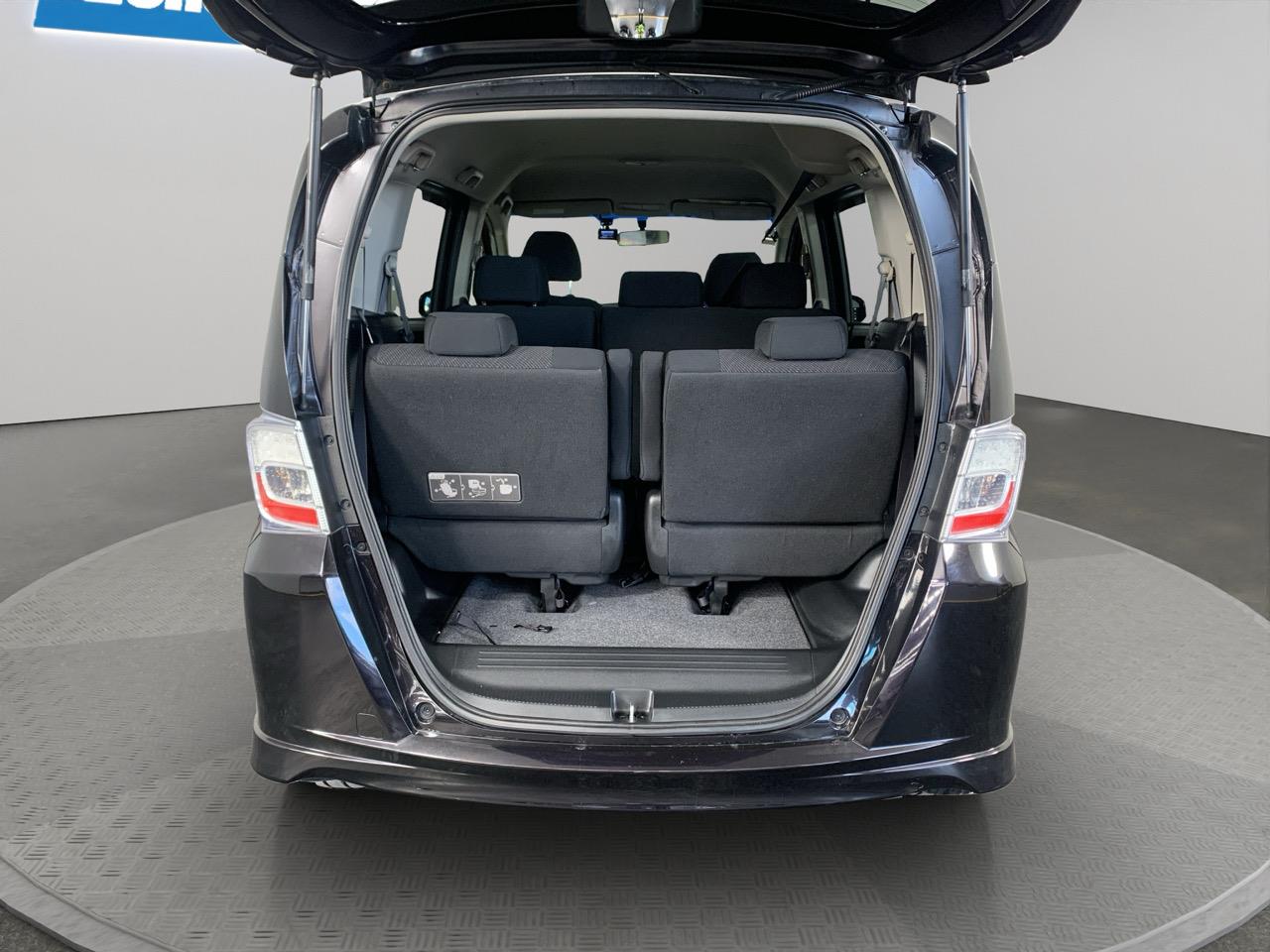 2012 Honda Freed HYBRID 7 SEATER People Mover ELECTRIC SLIDING DOOR + REVESING CAMERA