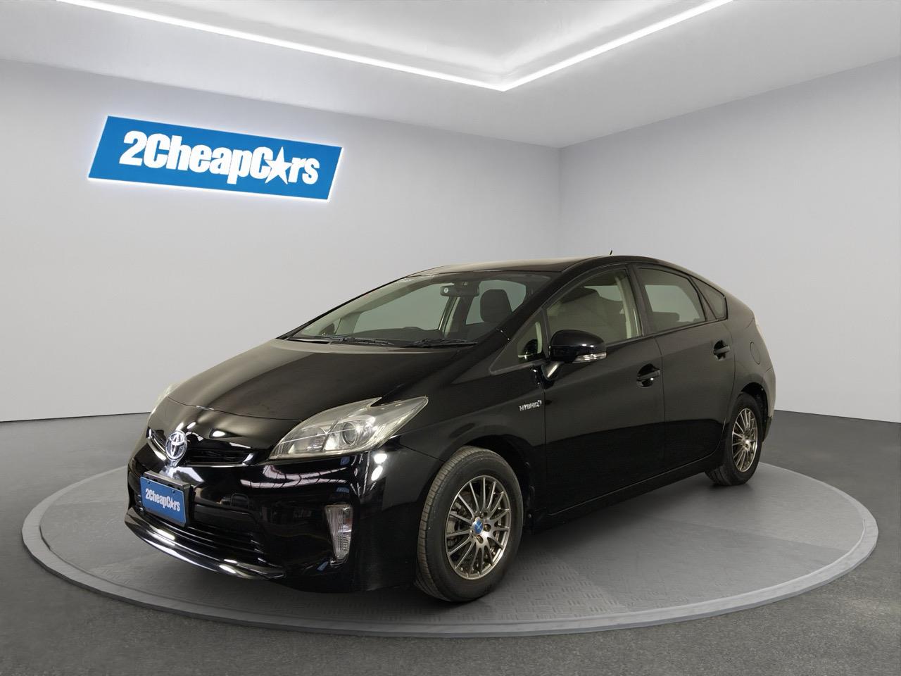 2013 Toyota Prius Hybird Hatchback