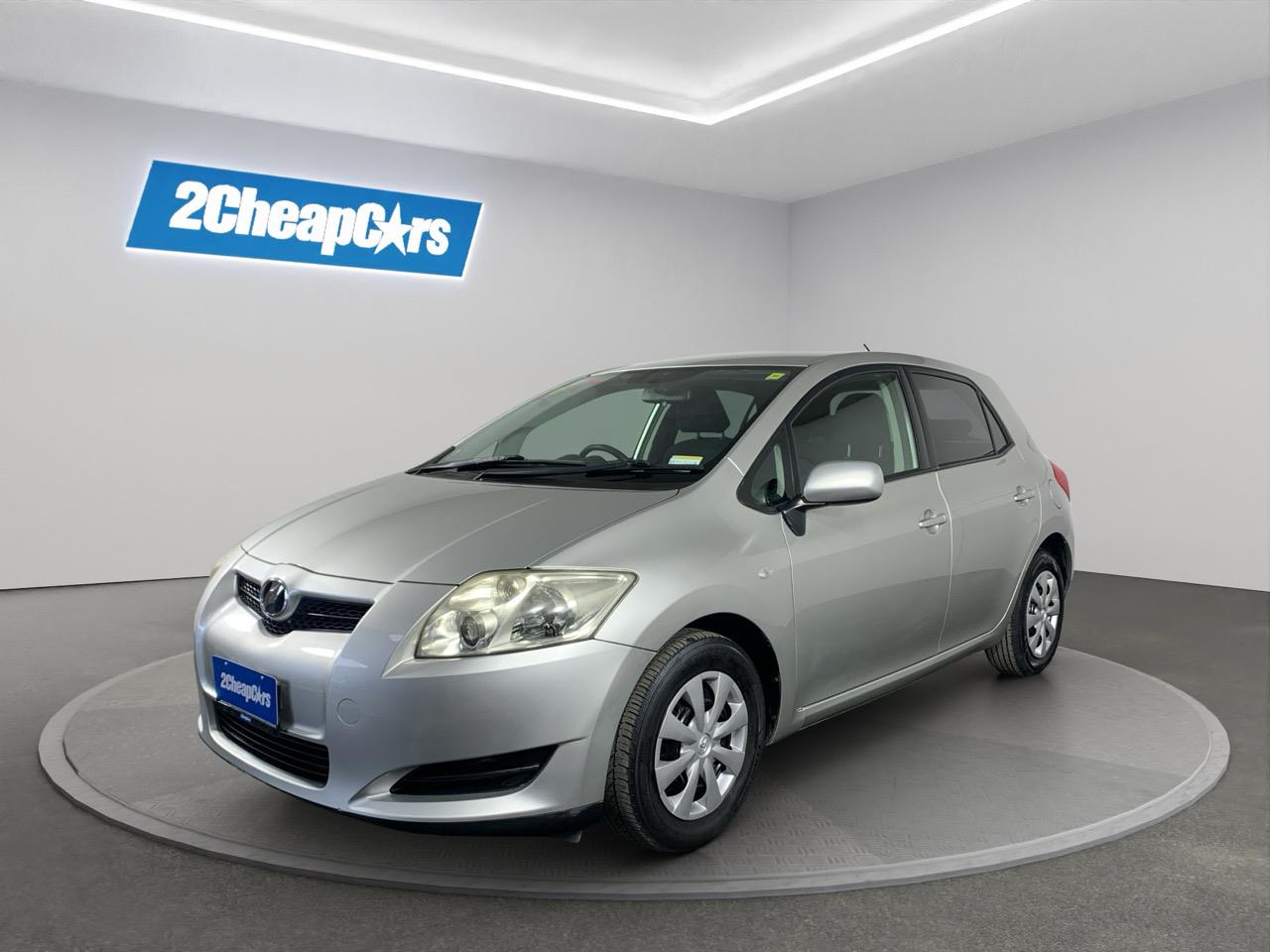 2006 Toyota Auris  Hatchback