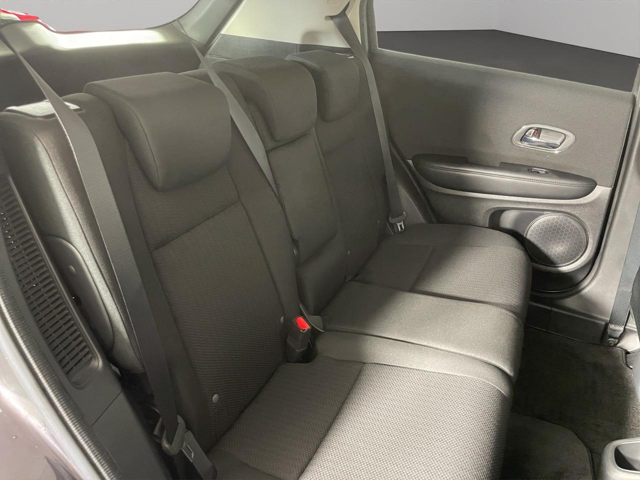 2014 Honda Vezel HYBIRID X RV/SUV HEATED SEATS + REVERSING CAMERA + CRUISE CONTROL