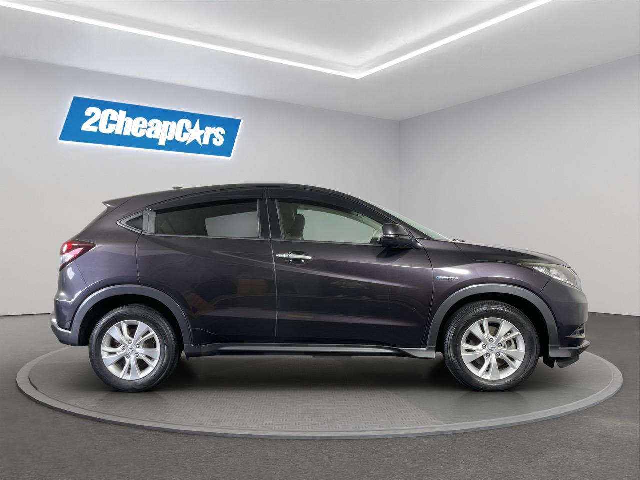 2014 Honda Vezel HYBIRID X RV/SUV HEATED SEATS + REVERSING CAMERA + CRUISE CONTROL