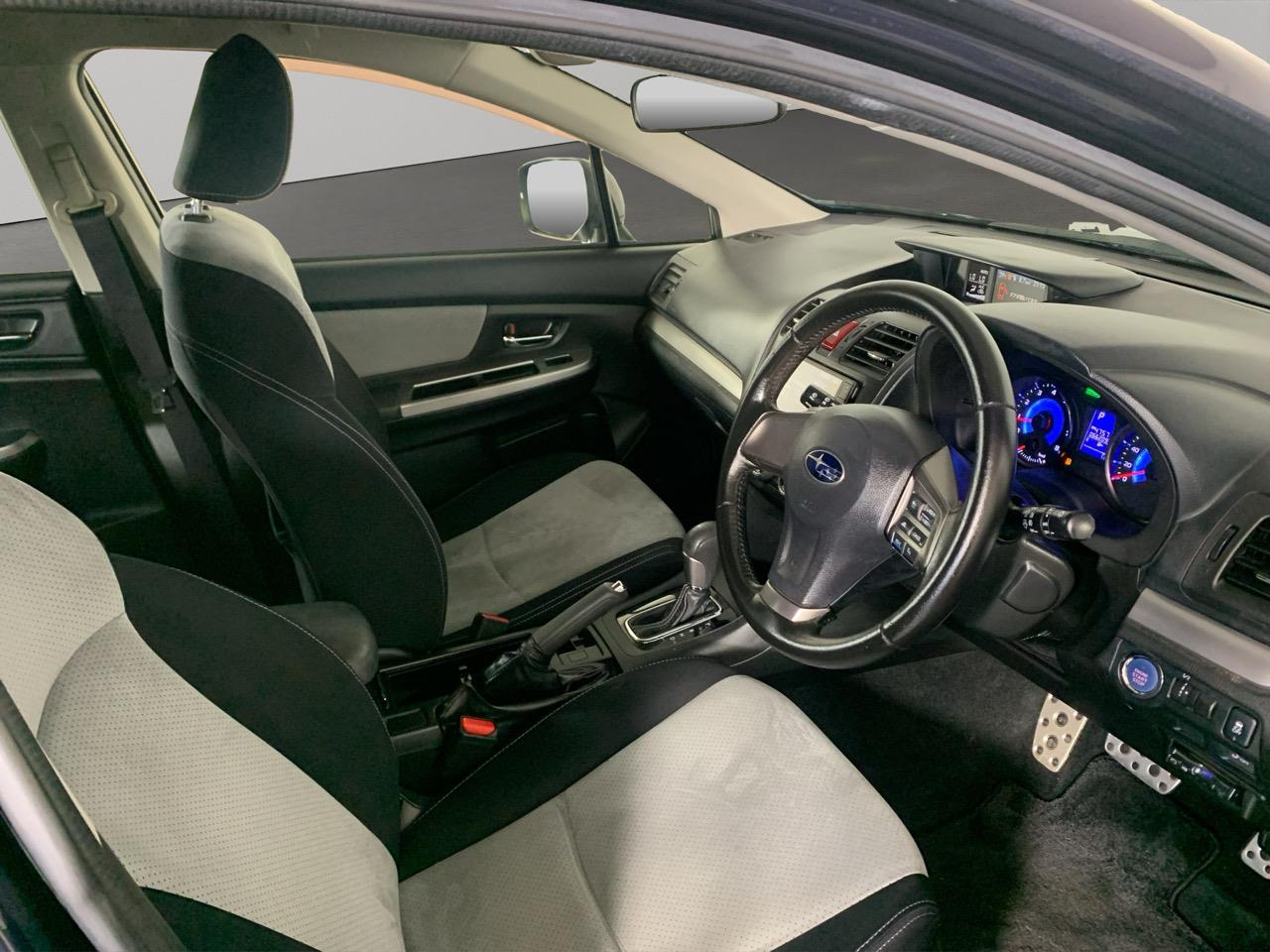 2013 Subaru XV HYBRID 2.0 L EYESIGHT AWD RV/SUV AWD + REVESING CAMERA + CRUISE CONTROL