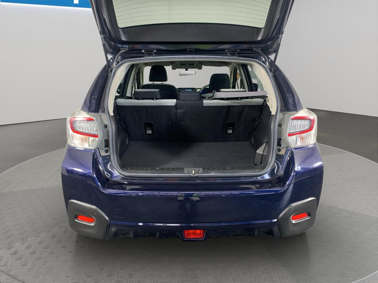 2013 Subaru XV HYBRID 2.0 L EYESIGHT AWD RV/SUV AWD + REVESING CAMERA + CRUISE CONTROL