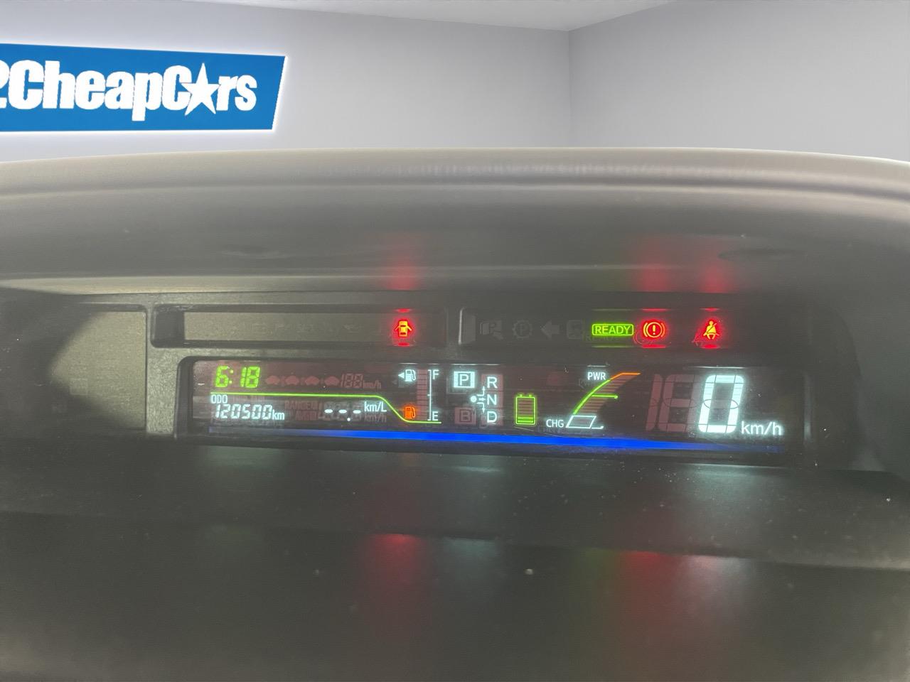 2013 Toyota Prius Alpha 7 Seater People Mover REVERSING CAMERA + AUTO LIGHTS + PUSH BUTTON START