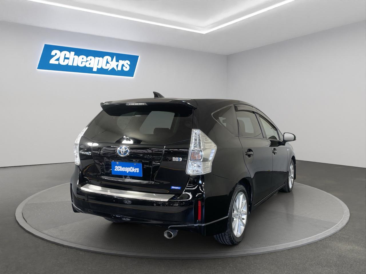 2013 Toyota Prius Alpha 7 Seater People Mover REVERSING CAMERA + AUTO LIGHTS + PUSH BUTTON START