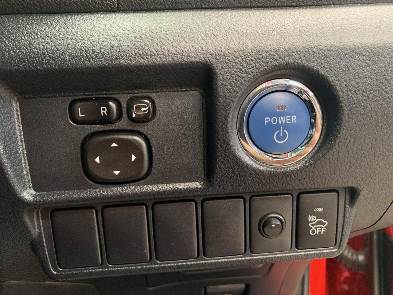 2014 Toyota SAI Hybrid New Shape S Sedan LOW KM + CRUISE CONTROL + REVERSING CAMERA