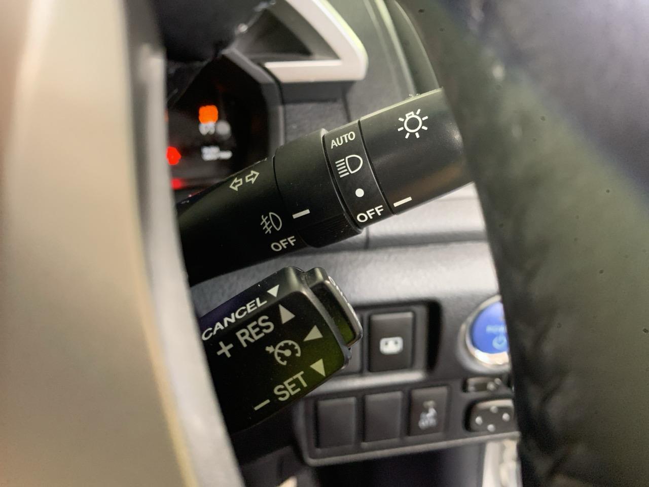 2013 Toyota SAI Hybrid Sedan CRUISE CONTROL + POWER ADJUSTMENT SEATS