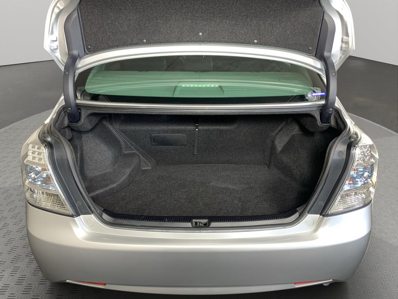 2013 Toyota SAI Hybrid Sedan CRUISE CONTROL + POWER ADJUSTMENT SEATS