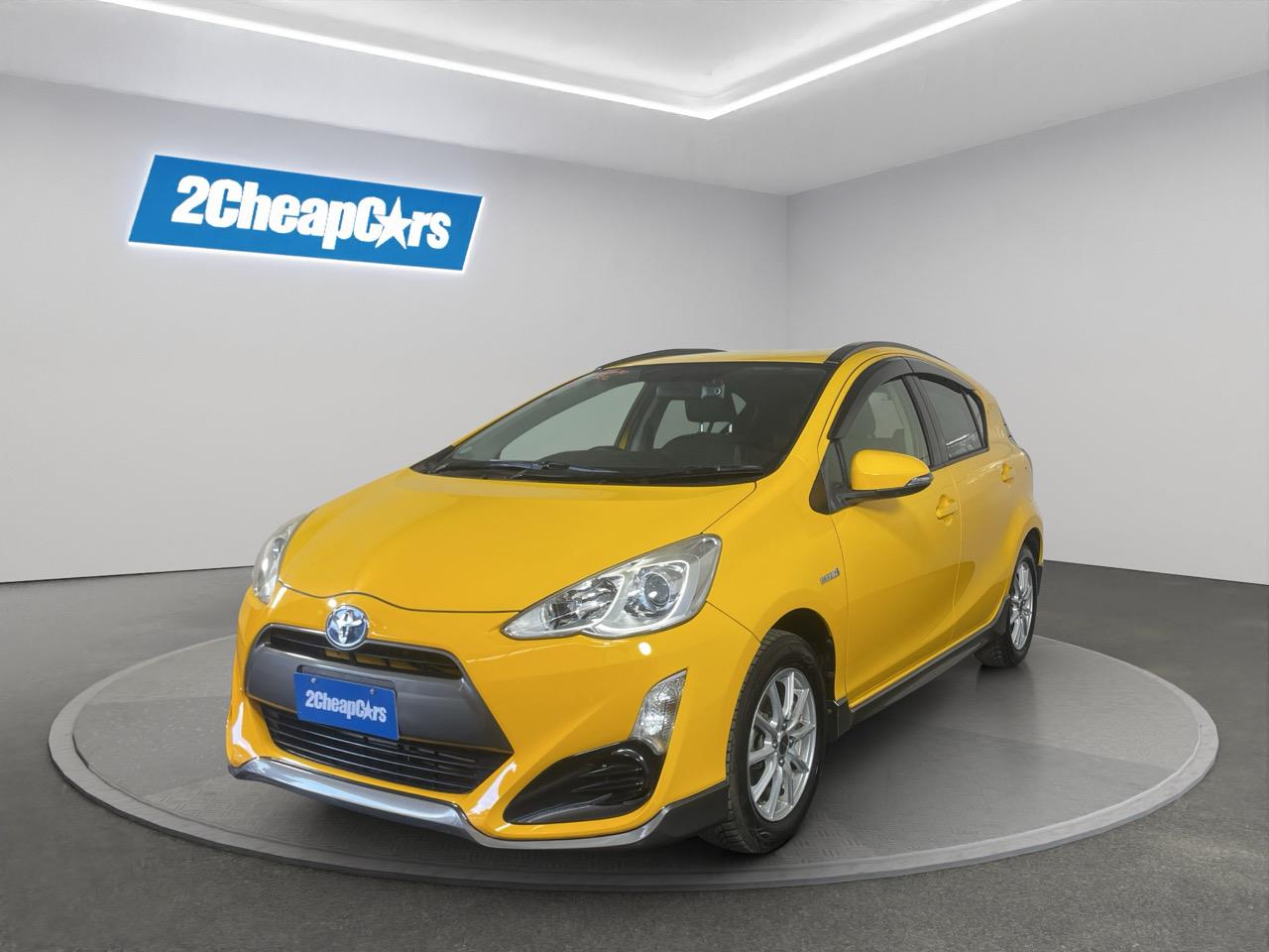 2015 Toyota Aqua X-URBAN Hatchback