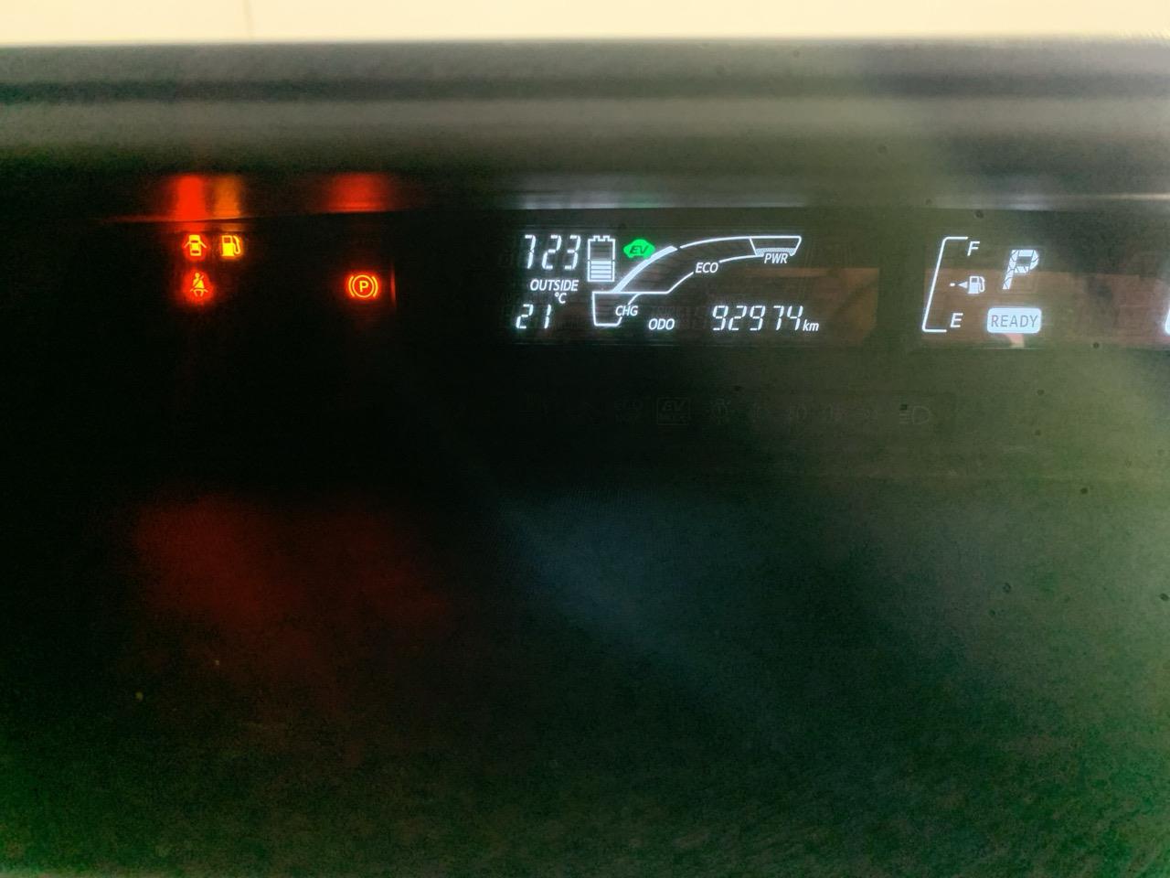 2016 Toyota Aqua Facelift Model S Hatchback REVERSING CAMERA + PUSH BUTTON START + AUTO LIGHTS