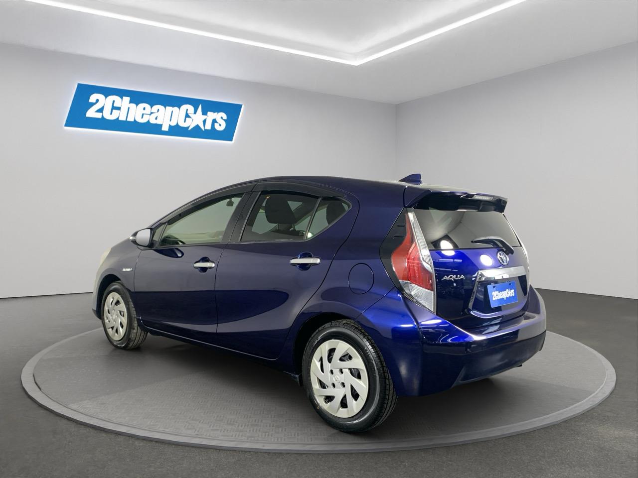 2016 Toyota Aqua Facelift Model S Hatchback REVERSING CAMERA + PUSH BUTTON START + AUTO LIGHTS