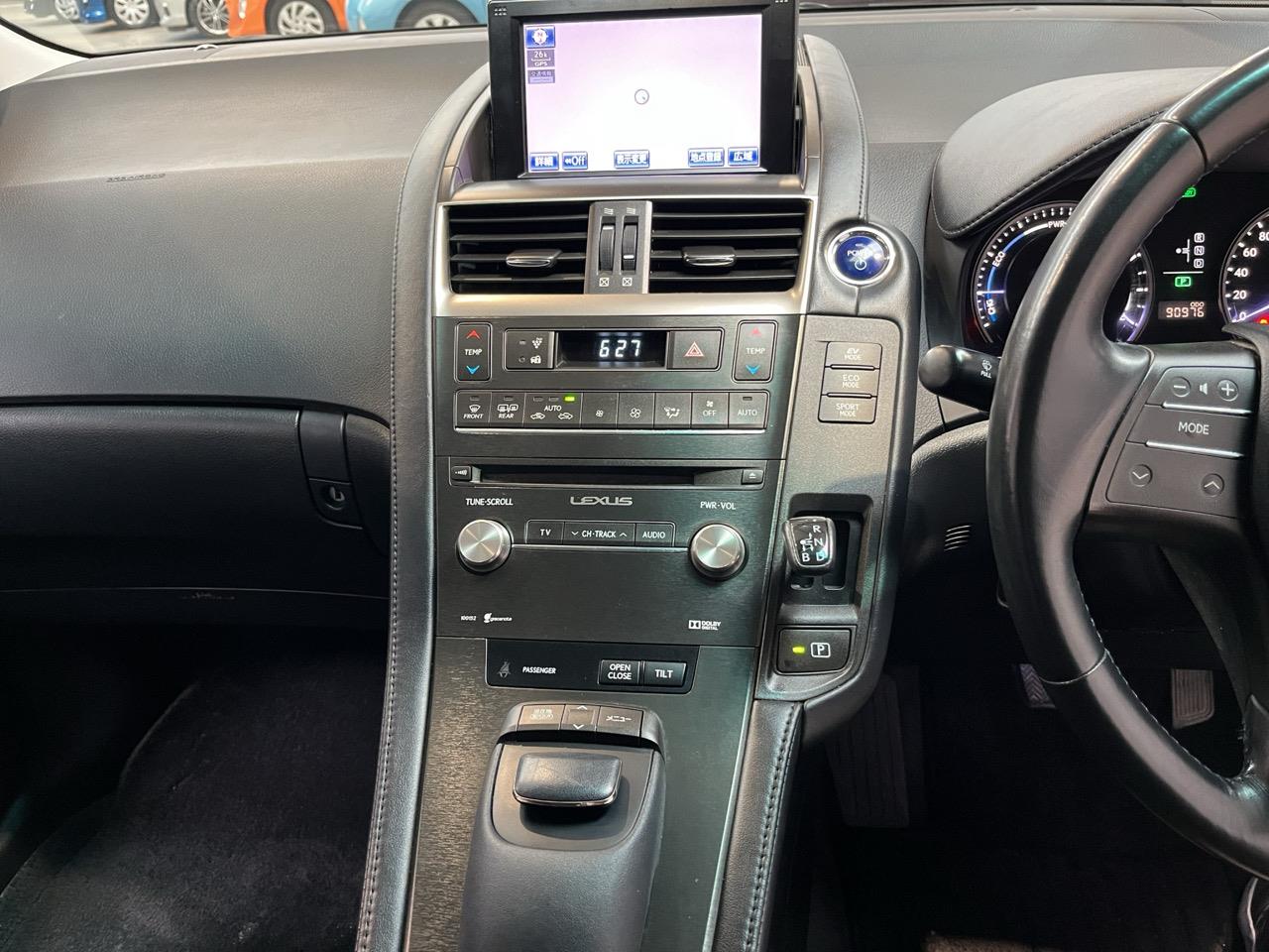 2013 Lexus HS250H  Sedan CRUISE CONTROL + REVERSING CAMERA + AUTO LIGHTS