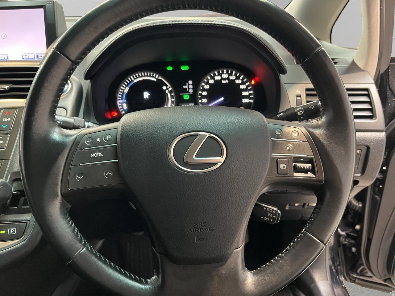 2013 Lexus HS250H  Sedan CRUISE CONTROL + REVERSING CAMERA + AUTO LIGHTS