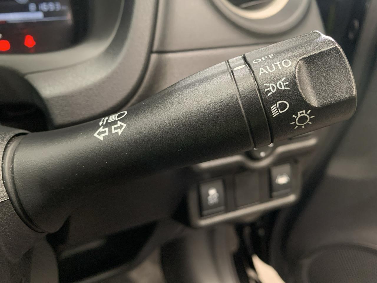 2016 Nissan Note E-POWER X Hatchback PUSH BUTTON START + AUTO LIGHTS