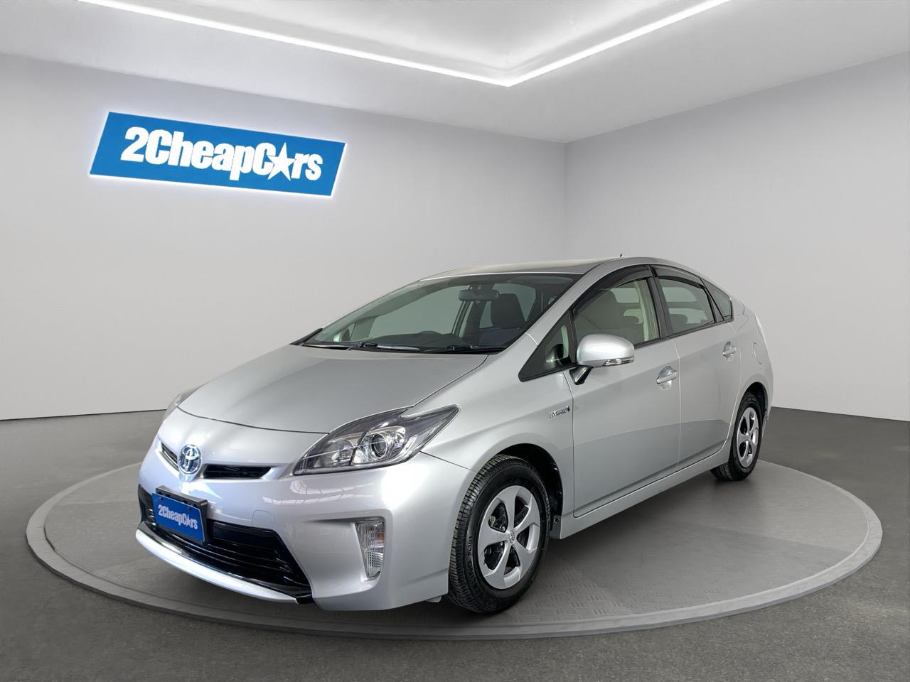 2015 Toyota Prius Hybrid Hatchback
