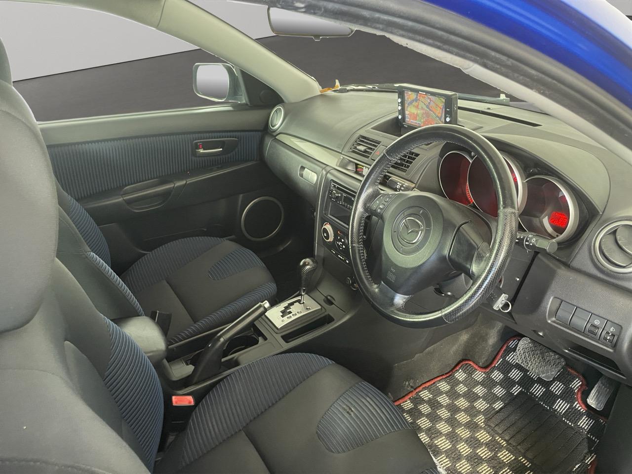 2005 Mazda Axela 23S Hatchback AUTO LIGHTS + GREAT SPACE