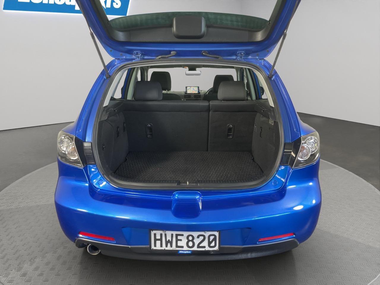 2005 Mazda Axela 23S Hatchback AUTO LIGHTS + GREAT SPACE