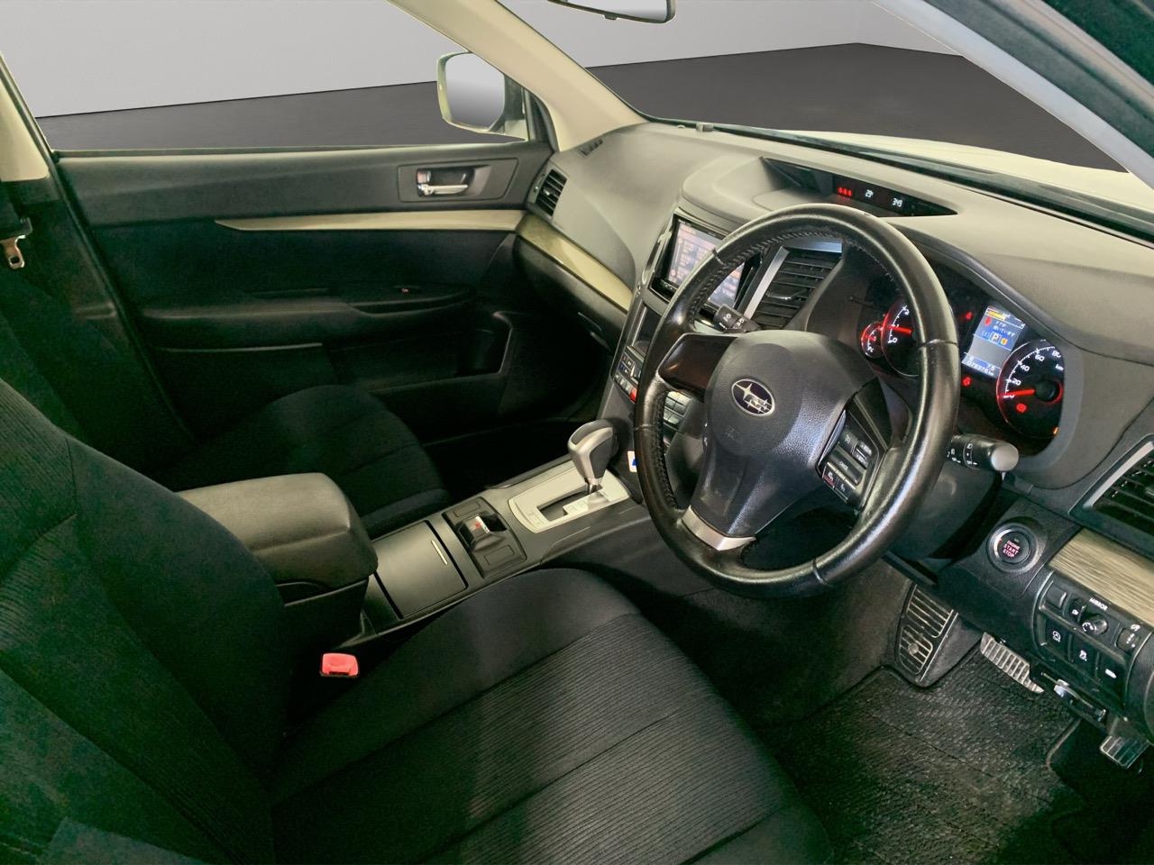 2014 Subaru Legacy AWD Station Wagon AWD + CRUISE CONTROL + PADDLE SHIFT