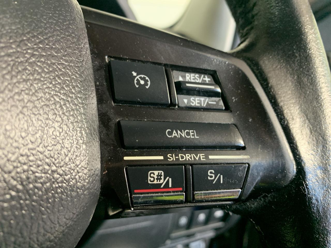 2014 Subaru Legacy AWD Station Wagon AWD + CRUISE CONTROL + PADDLE SHIFT