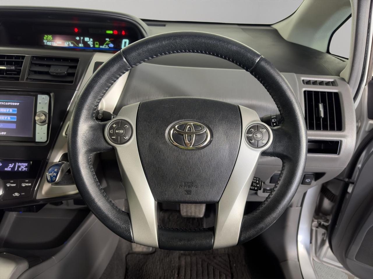 2012 Toyota Prius Alpha G 7 Seaters People Mover 7 SEATERS + REVERSING CAMERA + CRUISE CONTROL