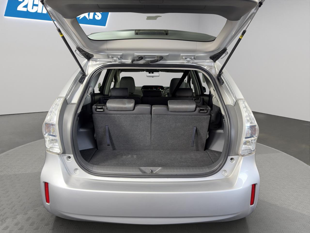 2012 Toyota Prius Alpha G 7 Seaters People Mover 7 SEATERS + REVERSING CAMERA + CRUISE CONTROL