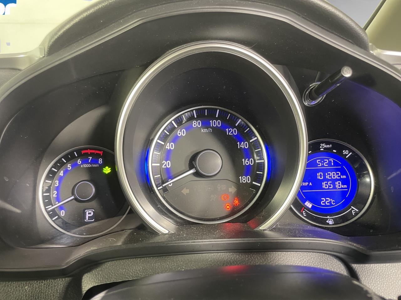 2015 Honda Fit Jazz New Shape Hatchback REVERSING CAMERA + SMART KEY