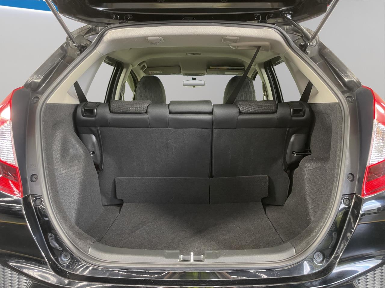 2015 Honda Fit Jazz New Shape Hatchback REVERSING CAMERA + SMART KEY