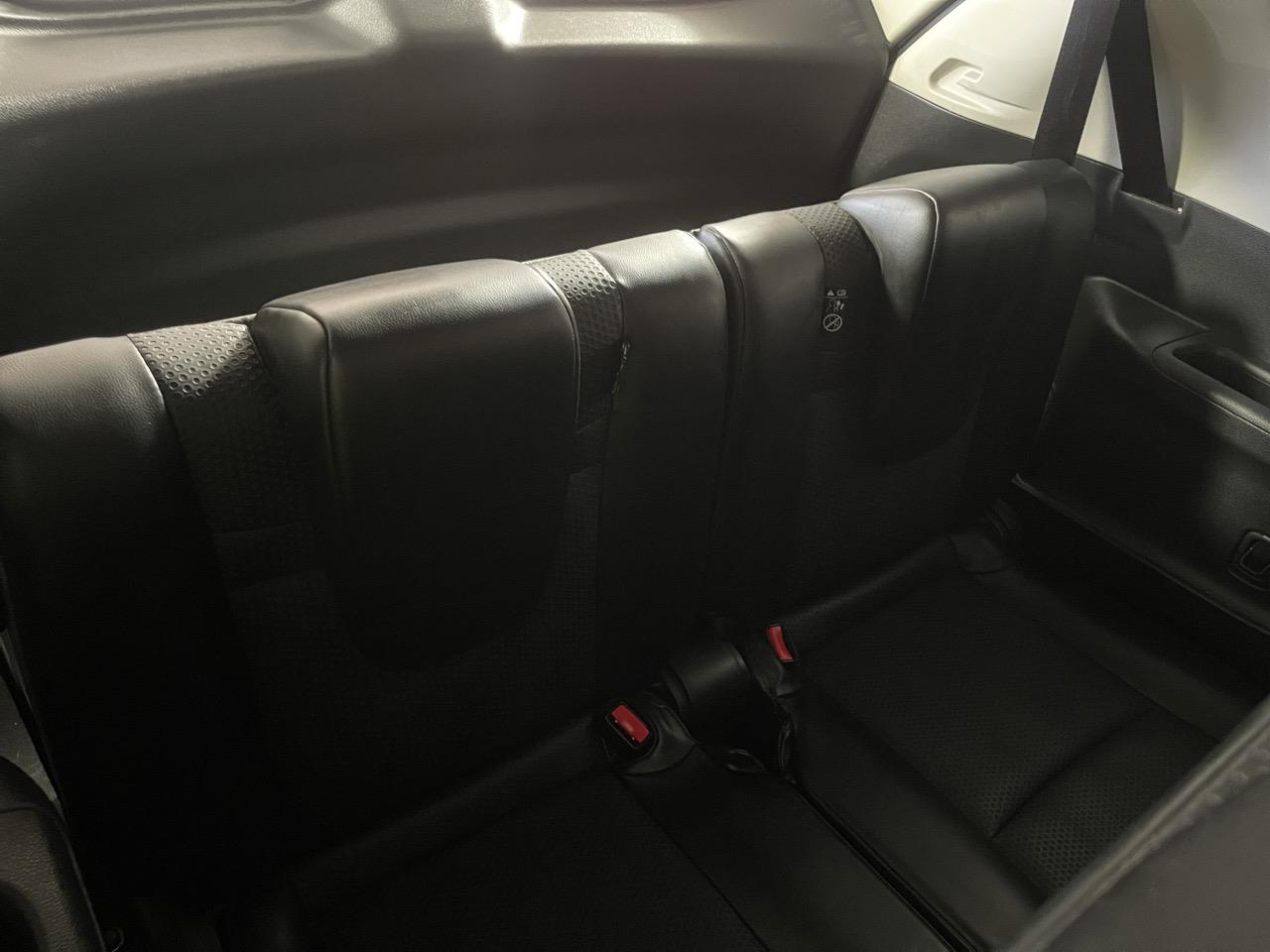 2015 Nissan X-TRAIL 20X EMERGENCY BRAKEPKG RV/SUV REVERSING CAMERA + AUTO LIGHTS + HEATED SEAT