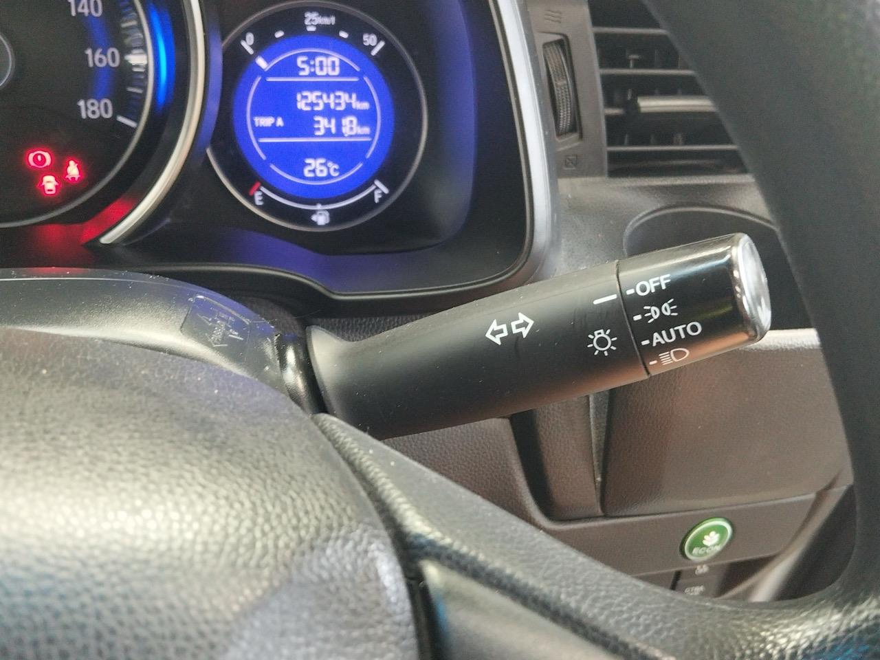 2014 Honda Fit Jazz New Shape Hatchback PUSH BUTTON START + AUTO LIGHTS + REVERSING CAMERA