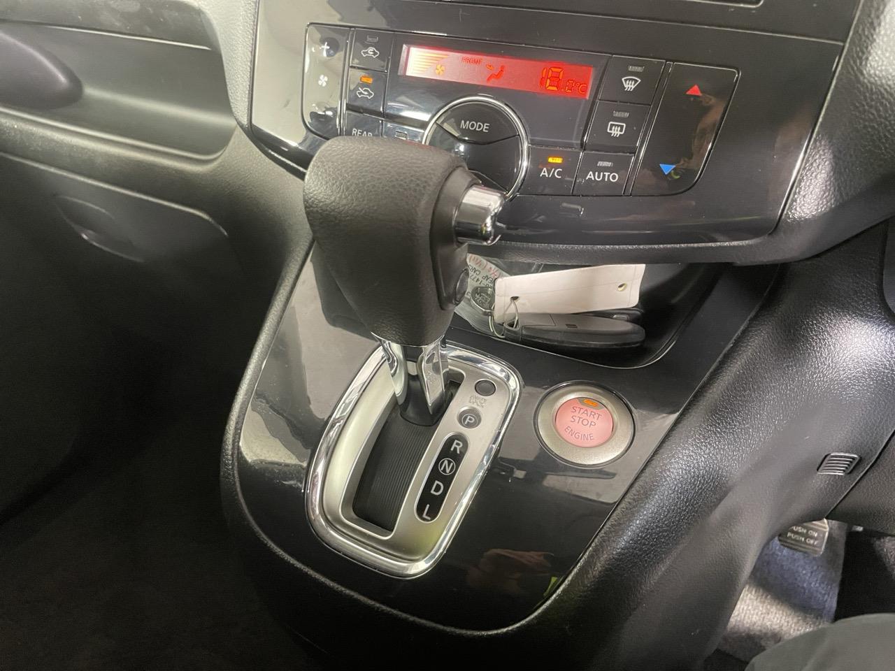 2013 Nissan Serena Hybrid Highway Star People Mover ELECTRIC SLIDING DOORS + REVERSING CAMERA