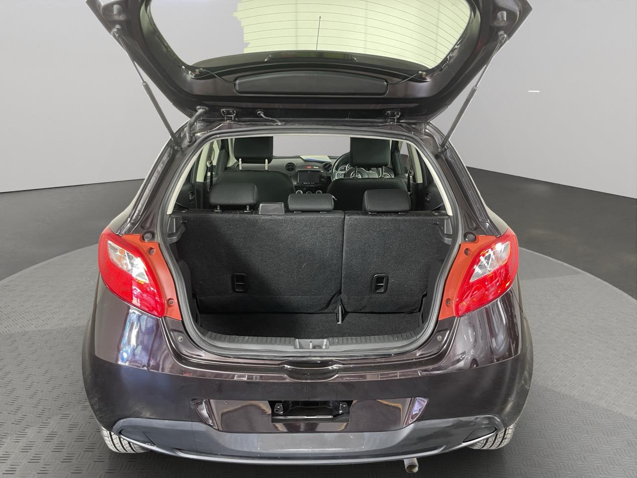 2012 Mazda Demio 2 SkyActive Hatchback LOW KMS + I-STOP + SMART KEYS